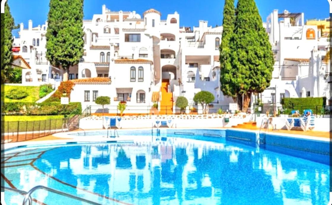 Apartamento Pueblo Evita Διαμέρισμα Benalmádena Εξωτερικό φωτογραφία
